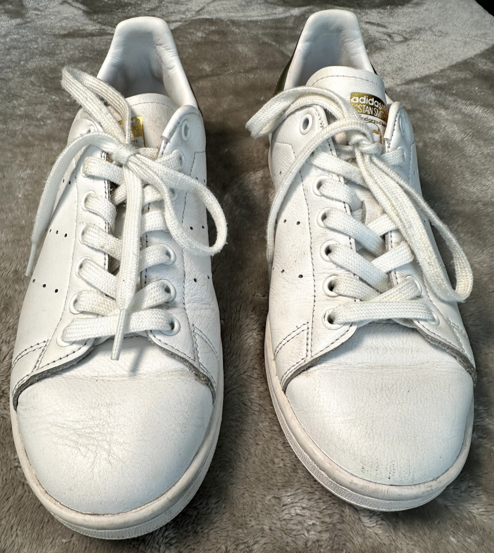 Adidas Stan Smith Sneakers Shoes Cloud White Gold Metallic Womens Size 8.5